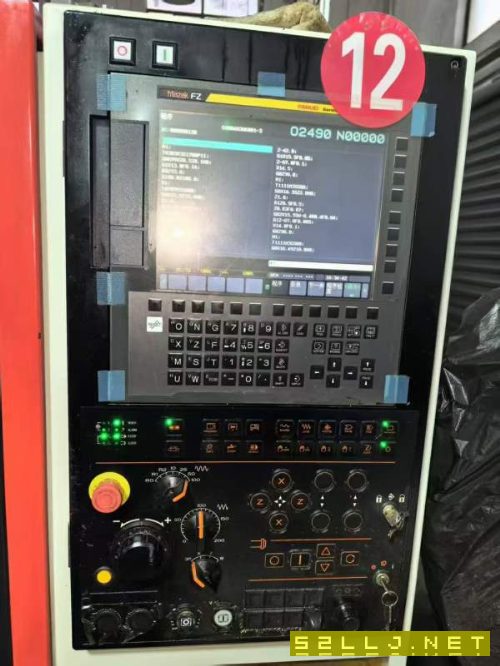 9新馬扎克QTE200L數控車床回轉直徑580mm加工直徑280mm.