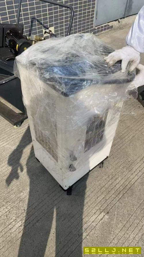 揚森855加工中心一臺9成新揚森855立加、行程850/550、.