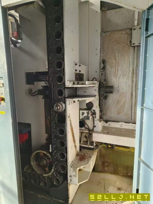 臺灣高峰500臥加，大功率電主軸BT50，1萬轉(zhuǎn)。三軸線軌.