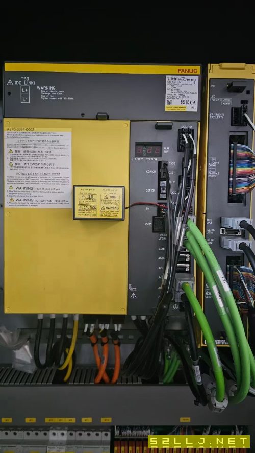 2023年12月南通國(guó)盛2716龍門加工中心，帶刀庫(kù)，bt50，.