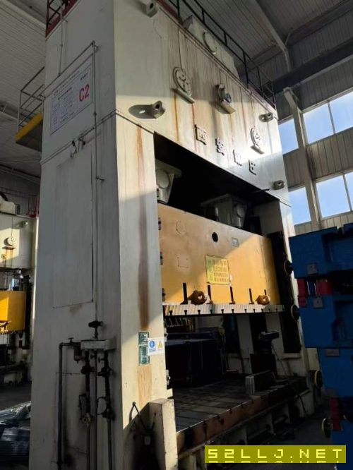 西安鍛壓機床廠J36-800、630噸，新款導柱導套、在位出.