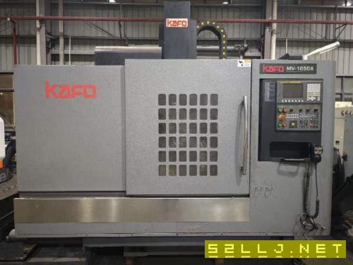 2019年臺灣高峰1050加工中心，三軸線規(guī)BT40刀柄，主軸.