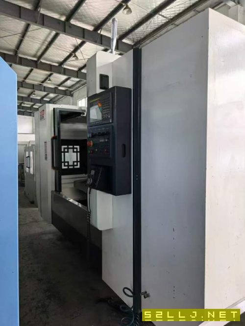 臺功1580立式加工中心兩線一硬滾柱導軌.Y軸四導軌發那.