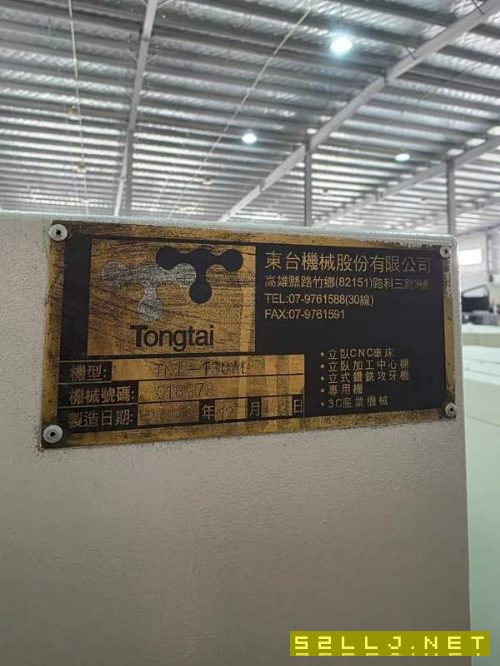 東臺硬軌機130AL，12寸卡盤，主軸過棒料75，加工長度1.