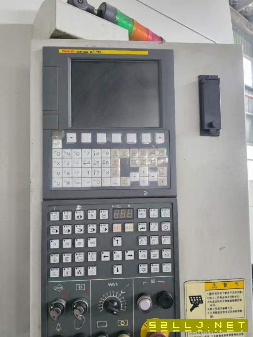 沈陽8080數控立車，帶齒輪箱，主軸電機45KW