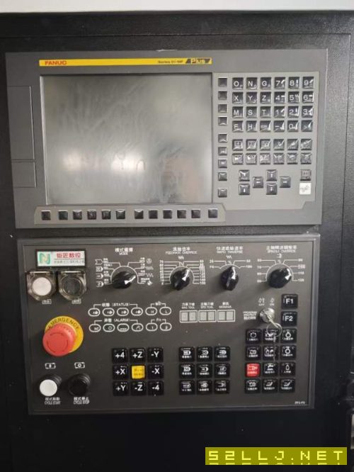 新到兩臺(tái)廣東鉅匠VH850L加工中心，三軸線規(guī)，行程8005.