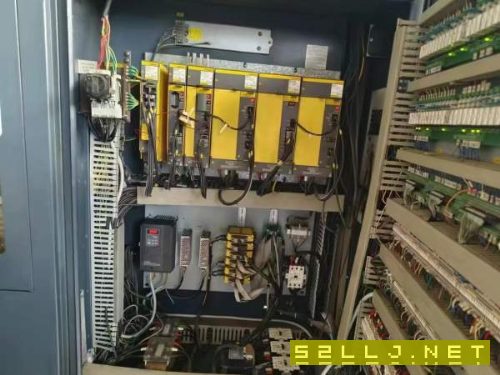 臺灣高峰500臥式加工中心大功率電主軸BT50，1萬轉。三.