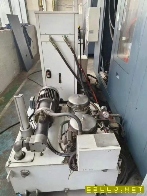臺灣高峰500臥式加工中心大功率電主軸BT50，1萬轉(zhuǎn)。三.
