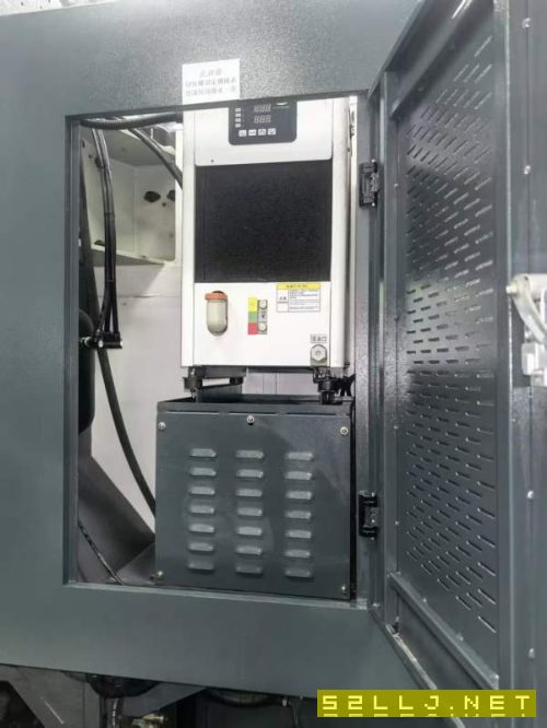 到貨2024年準新華集GV1160加工中心一臺，三軸重型滾柱.