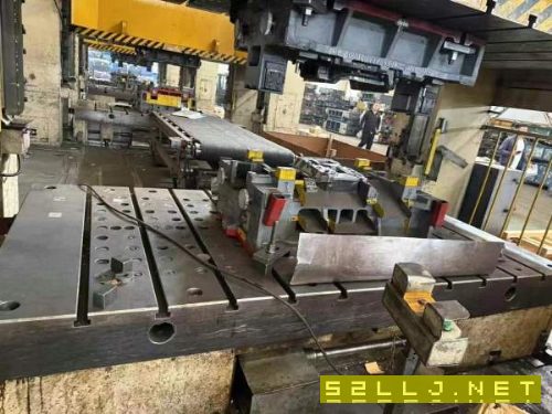 濟(jì)南二機(jī)JD36-630閉式雙點(diǎn)壓力機(jī)行程600mm，裝模高度1.