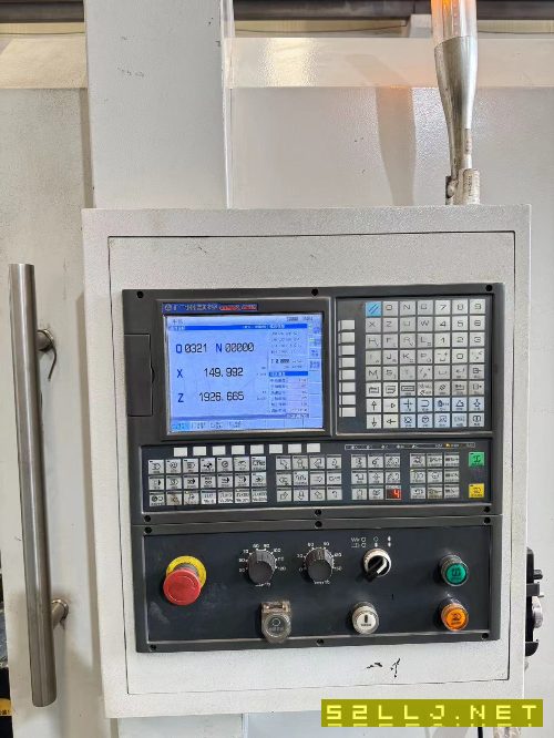 61100&#215;3米重型數(shù)控車床