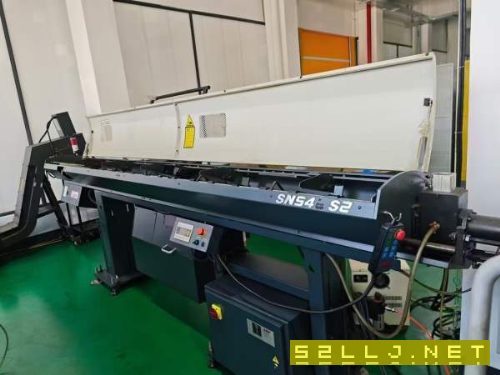 津上325走心機。同款兩臺日本津上走心機B0325-II，棒.