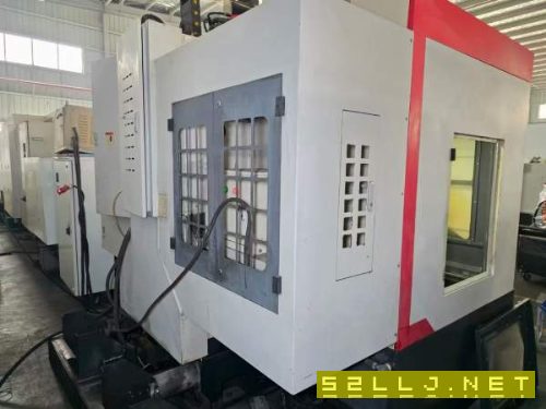 臺灣穎元AU855重型加工中心，配發那科MD系統，BT40主.