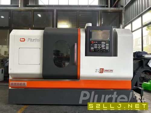 全新普魯特8寸卡盤斜車，12工位伺服刀塔加工長度500。