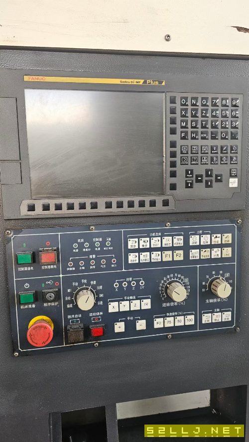 南通機床廠產2015數控龍門、行程2200/1600、帶側銑頭.