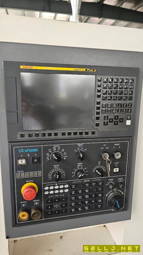 杭州惠勒LT-210，8寸卡盤主軸電機11/15KW，回轉直徑51.