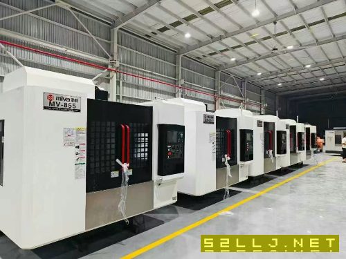 新到五臺(tái)2025年安裝少用855加工中心，三菱M80系統(tǒng)，BT.