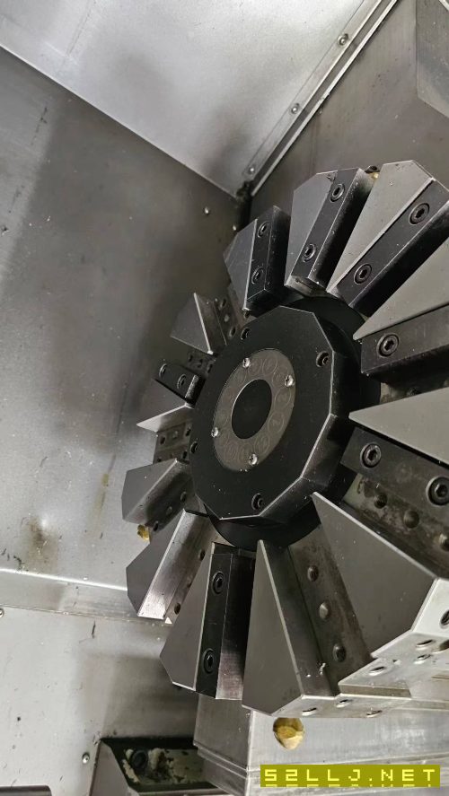 美國哈挺65U高精密數控車床一臺、加工直徑411、長度63.