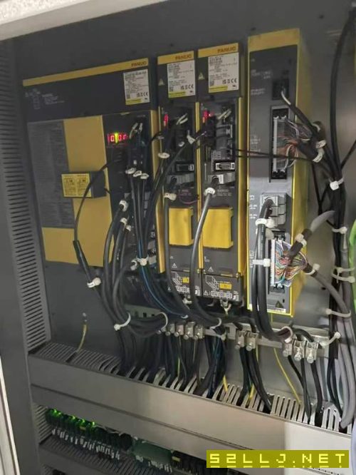 剛剛拿下24年出廠準新機紐威PB110S數控鏜銑中心，工作.