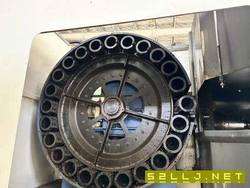 紐威500雙臺臥加bt50齒輪頭，線軌機。