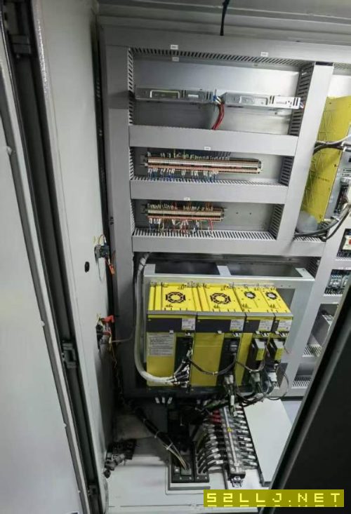 寧波工廠在位剛剛買下一臺海天GRU2840龍門加工中心發.