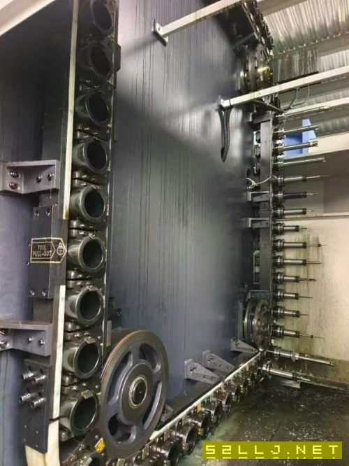 剛剛買下，工廠在位，整體床身的準新機2024年生產，韓.