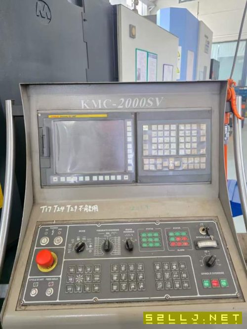 2019年出廠臺(tái)灣原裝高明KMC-2000SV龍門(mén)加工中心，工作.
