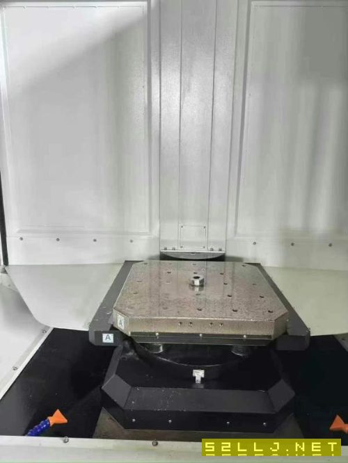 國盛大衛630雙工位臥式加工中心：工作臺，三軸行程：X.