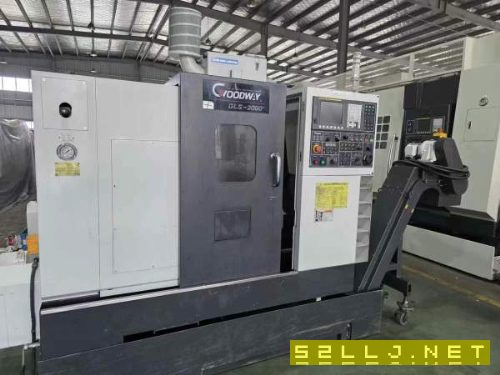 同款兩臺，臺灣程泰GLS2000e數控車床，發那科TF系統，.
