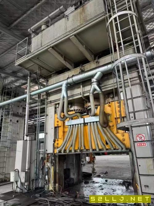 江東2017年生產2000框架液壓機，臺面21503000行程1600.