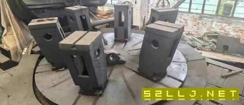 蘇聯(lián)滾齒機，3.2米滾齒機，36模卡盤直徑2.8米，加工直.