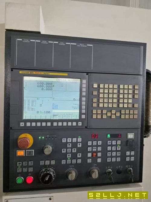 韓國原裝進口威亞L300MC，2018年出廠，主軸齒輪高低速.