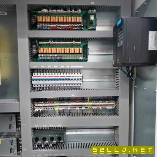 德揚DV855加工中心系統：發那科普拉斯系統主軸：BT40.
