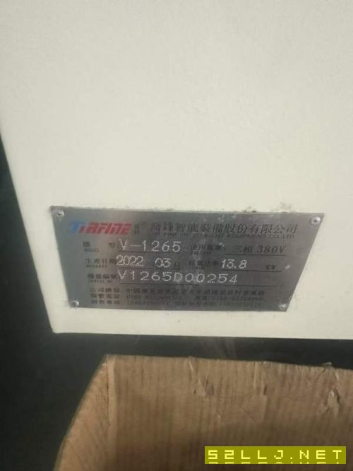 精品喬鋒1265加工中心三線滾柱，機(jī)械臂刀庫(kù)，三菱M80.