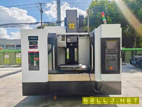 新到一臺2022年臺群兩線一硬1060加工中心，市面稀缺機.