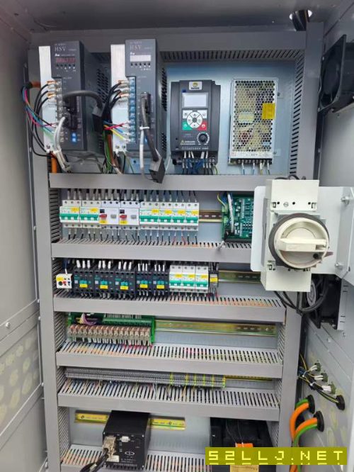 全新未用威海華東數控外圓磨，帶兩套測量系統，砂輪附.