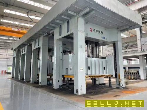 2100噸大臺面5米乘2.5米1600噸，1200噸，800噸各一臺.