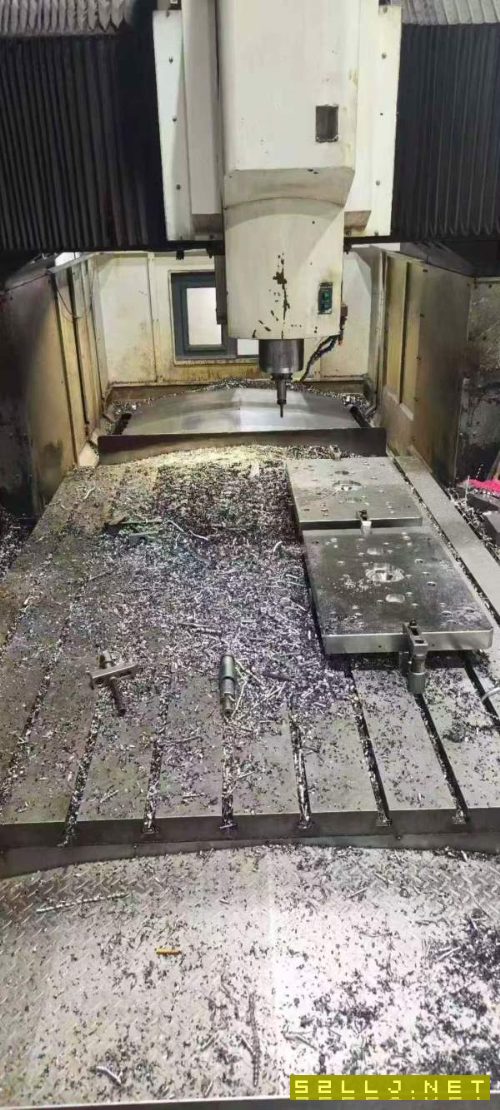 剛買一臺高峰3022數控龍門發那科系統兩線一硬導軌主軸.
