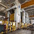 濟南二機800噸雙點一臺，2014年產，臺面38001800，側移雙工作臺.