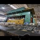 急售：2005年框架式新款2000噸液壓機，天津鍛壓產，新款，臺面4..