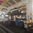 2016年產龍門框架式模壓機（帶加熱功能）3000噸，在位.