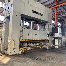 南通鍛壓1600噸，臺面2.2米4.5米，開口2.1米，滑塊行.