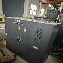 剛剛拿下韓國斗山800臥加鈑金加大，HM805。雙工作臺，.