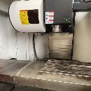 倉庫新到一批華佑850加工中心，三線軌，BT40主軸8000.