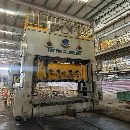 400T多臺，250T多臺臺，雙點壓力機，濟南二機床產，新.