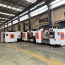 華佑850加工中心多臺，三線軌，BT40主軸8000轉(zhuǎn)，新代.