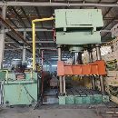 徐州500噸四柱液壓機，臺面1.4米1.4米，開口1.5米，行.