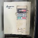 佳瑞特8070雕銑機(jī)，新代系統(tǒng)，安川電機(jī)驅(qū)動(dòng)，ER32主軸，24000轉(zhuǎn).